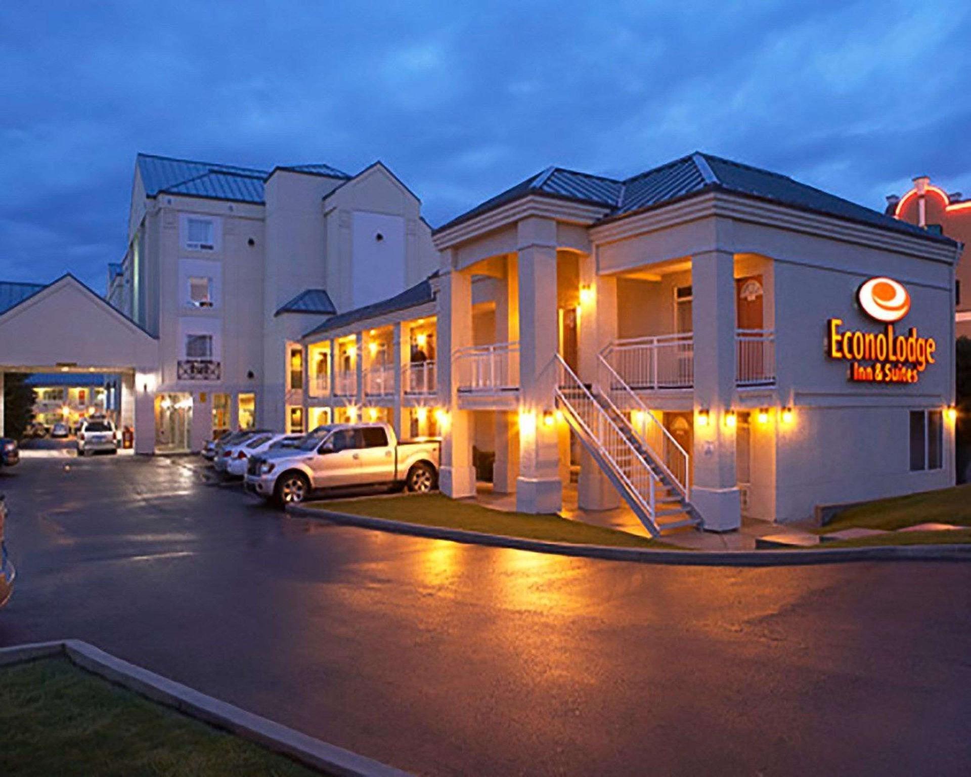 Econo Lodge Inn & Suites University Calgary Ngoại thất bức ảnh